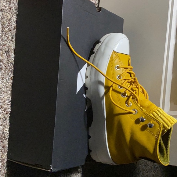 Converse Shoes - Lugged Leather Chuck Taylor All Star